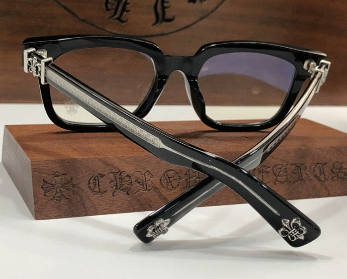 Master glasses ( can add prescription)